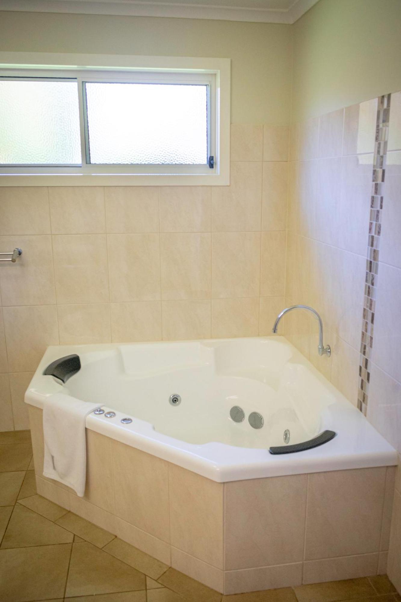 Brookfield Guest House Myrrhee Εξωτερικό φωτογραφία